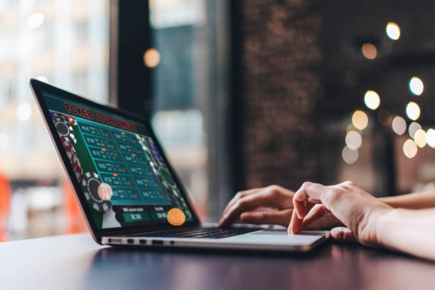 Mastering the Track Betting Strategies for Successful Horse Racing Mastering the Track Betting Strategies for Successful Horse Racing